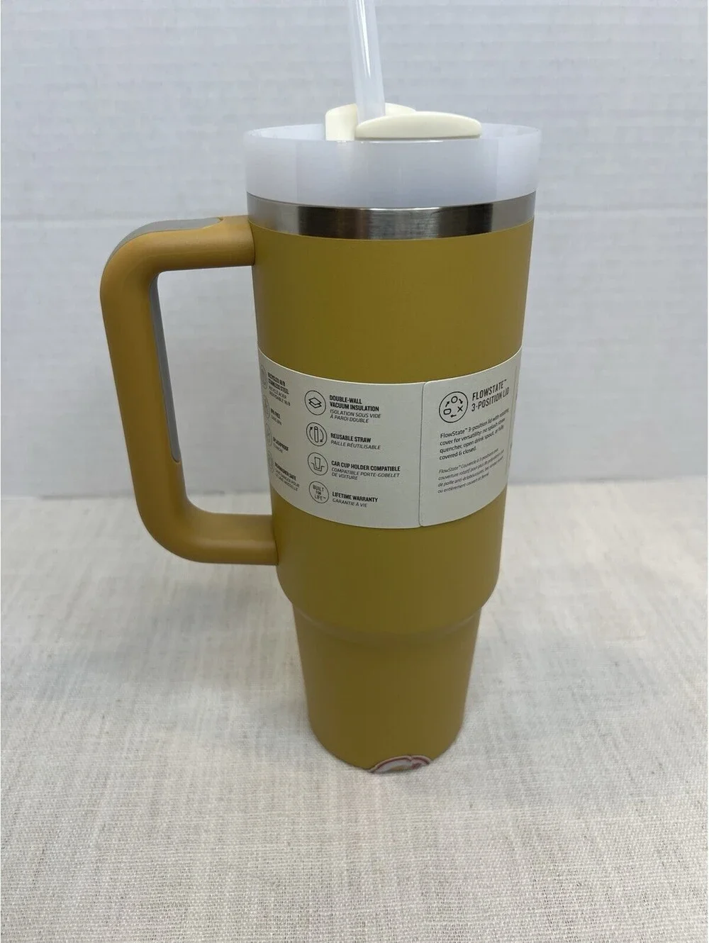 Stanley Quencher H2.0 FlowState 30 oz Yarrow Tumbler w/ Handle Straw Lid